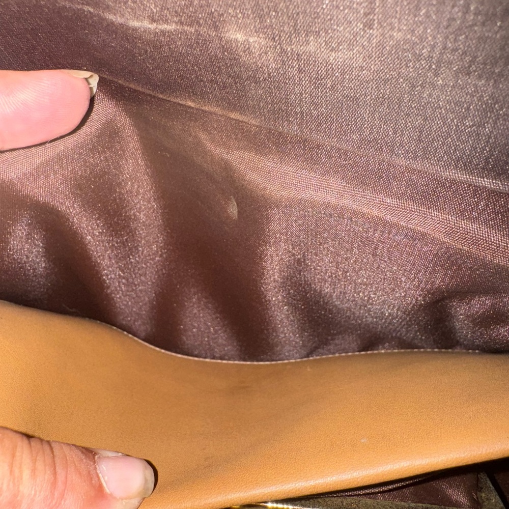 Christian Dior Honeycomb Wallet Like New - Picture 7 of 10